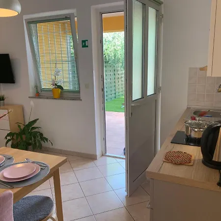 Ulika - 3 For 4 Persons Apartmán *