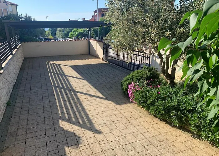 Ulika - 3 For 4 Persons Appartamento Pola