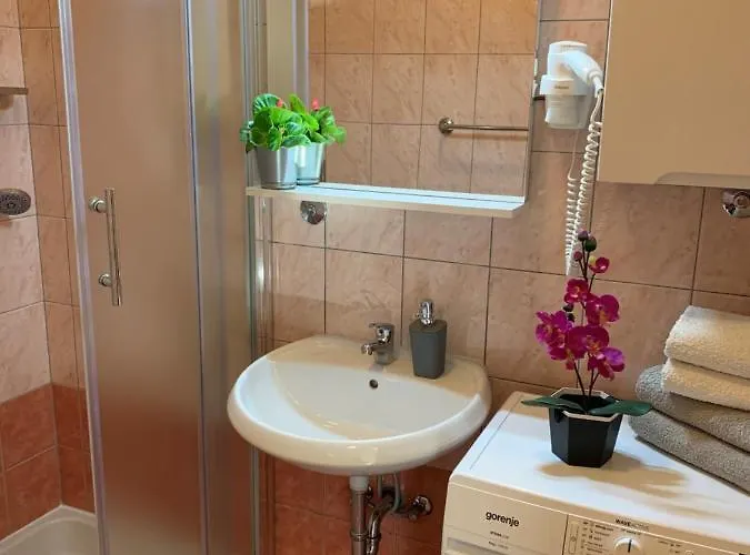 Ulika - 3 For 4 Persons Apartament *