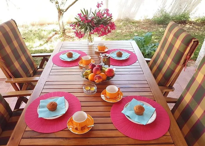 Apartment Ulika - 3 For 4 Persons *