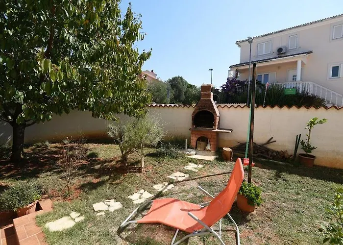 Ulika - 3 For 4 Persons Appartement Pula